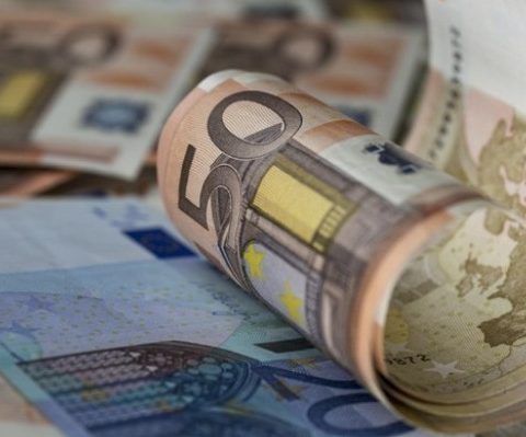 Χρηματικοοικονικες ενημερωσεις Ελλαδας